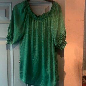 Chic Green Blouse for Women